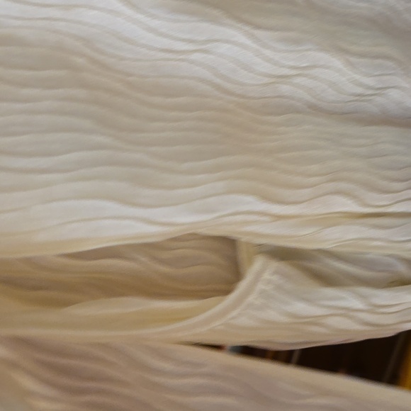 NWT River Island cape-sleeve blouse. Women's sz 14 - Picture 4 of 13